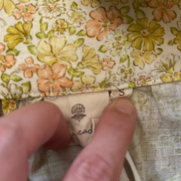 Oak Meadow tea dress in lemon - Picture 3 of 7